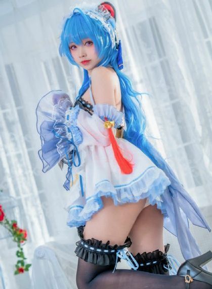 大胸媳妇_欧美电影在线