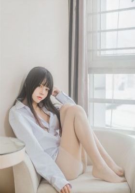 从红月开始动漫_DVD全集免费播放